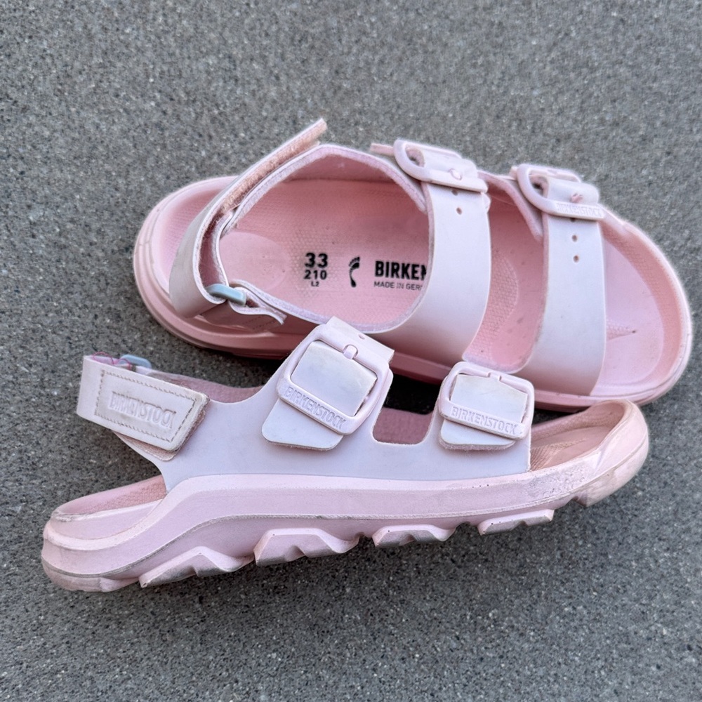 Birkenstock Kids Light Pink Strap Sandals